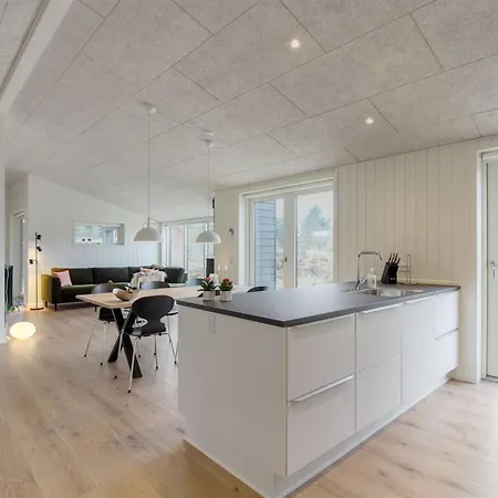Jirina - 750m From The Sea By Interhome Vejers Strand