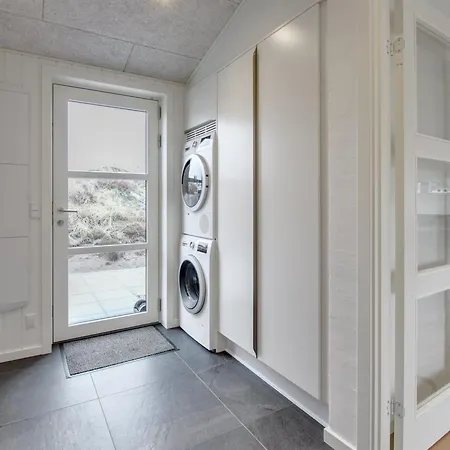 Feriehus Jirina - 750m From The Sea By Interhome